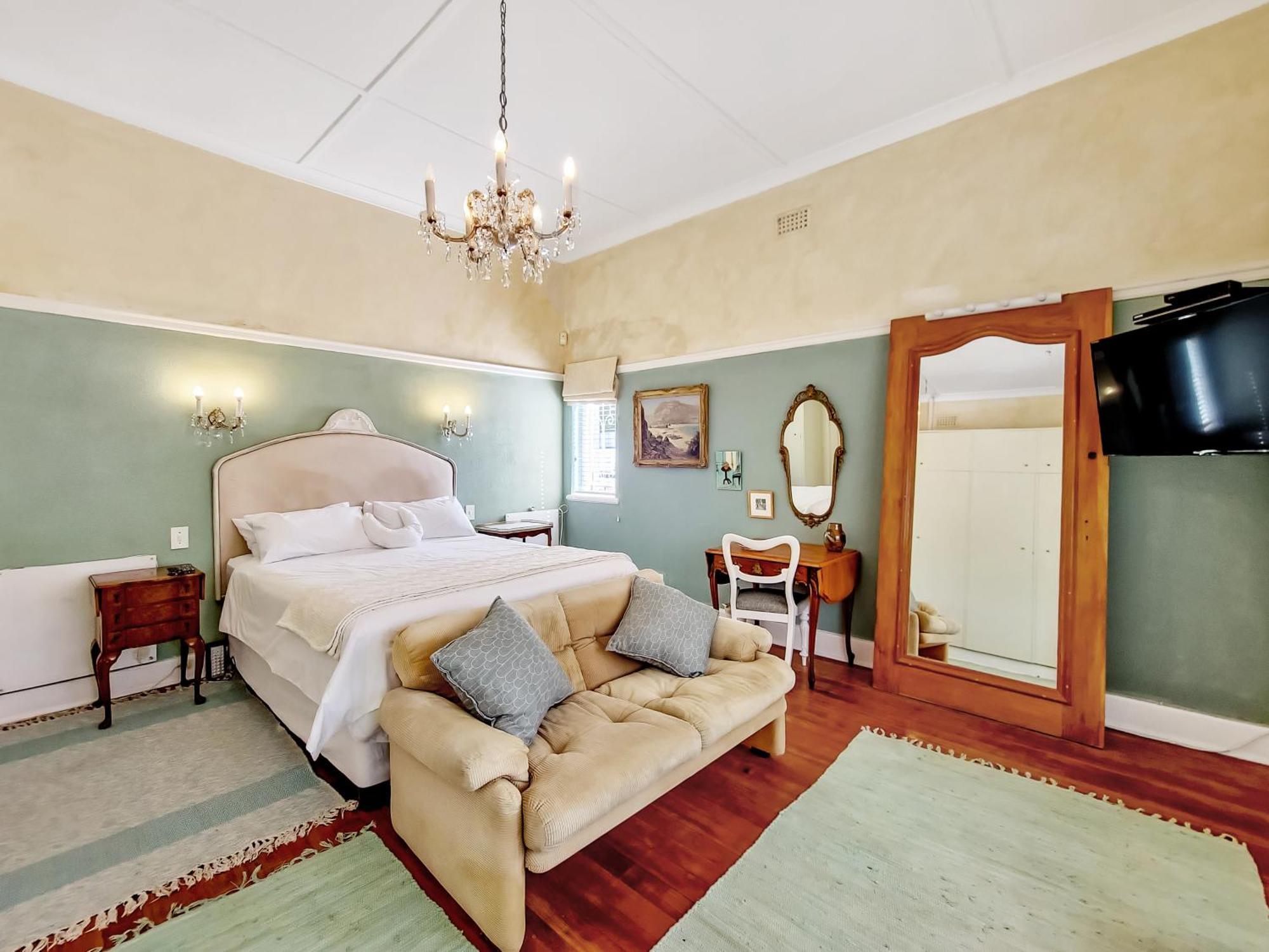 Holiday home Charming Family Cape Town