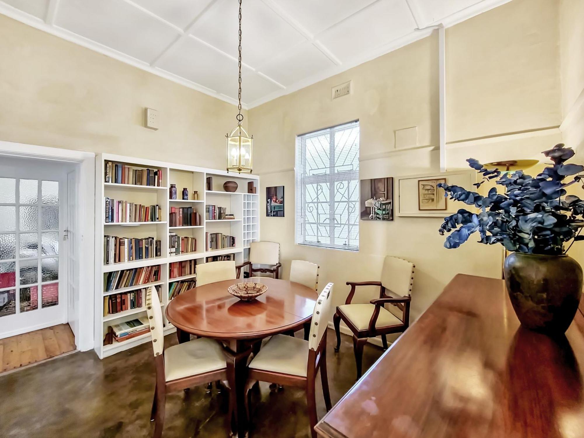 Holiday home Charming Family Cape Town